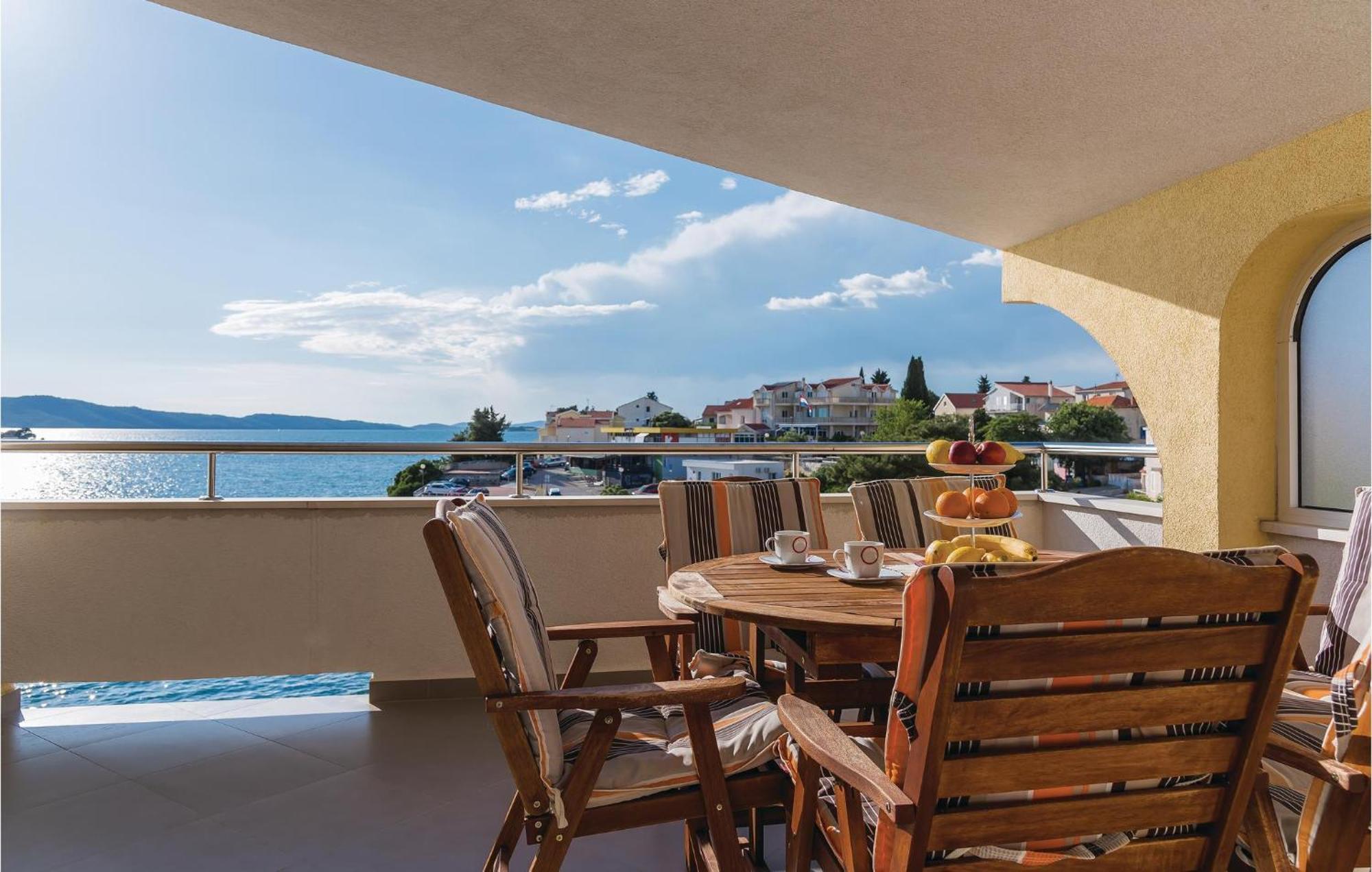 Nice Home In Sibenik With Kitchen Bagian luar foto